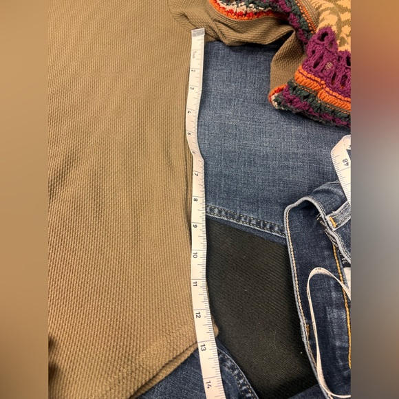 EUC - FREE PEOPLE Switch It Up Cuff Thermal Mock Neck Army Green - Size Small - Picture 7 of 7